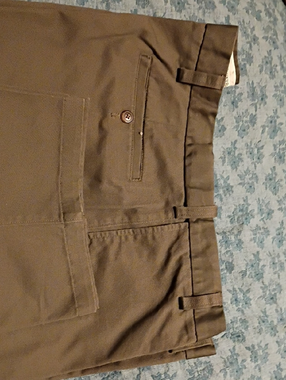 St Johns Bay Men's Relaxed Fit Olive Work Pants Flat Front 50 X 32**GUC**